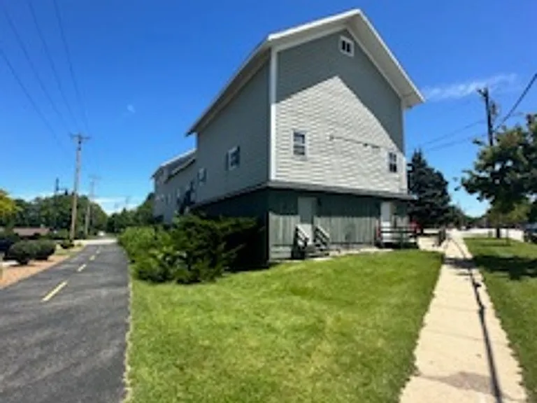 104 Lumber St — Photo 2