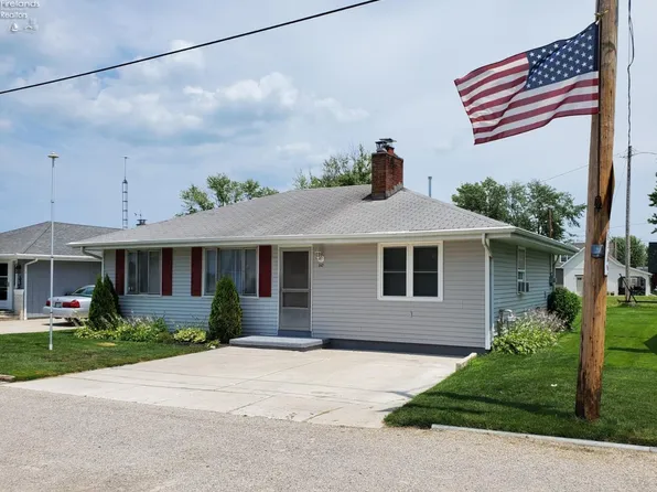 247 N Maplewood Dr, Lakeside Marblehead, OH 43440