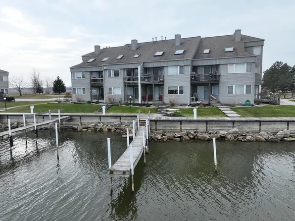 3099 E Midshipman Dr, Au Gres, MI 48703