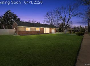 7351 N Gulley Rd, Dearborn Heights, MI 48127