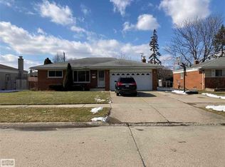 25117 Rubin Rd, Warren, MI 48089