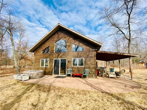 7195 West Bluffs Drive, Minong, WI 54859