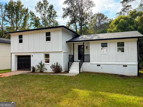 9148 Homewood Dr, Riverdale, GA 30274