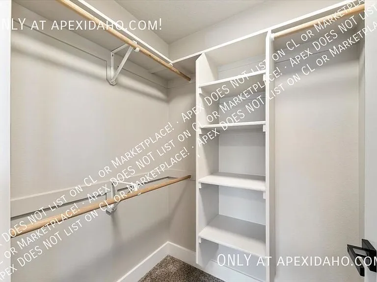 1828 W Divide Creek St — Photo 52