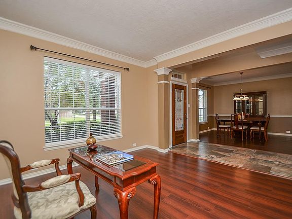 5th image of 18403 Shallow Oak Ct