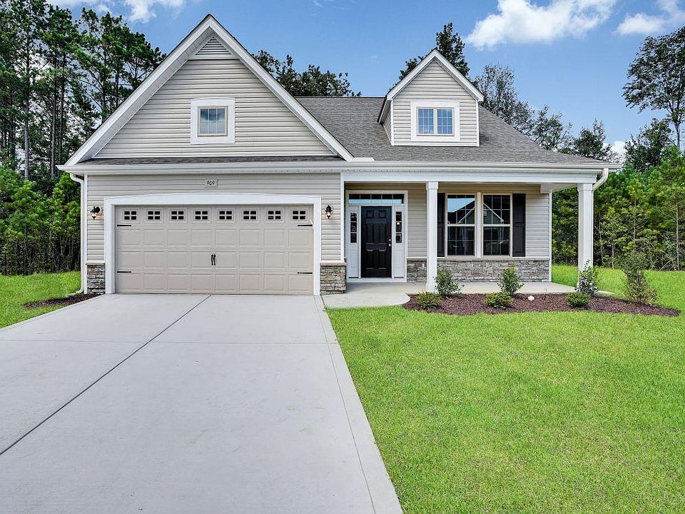 909 Queensferry Court-1 Compressed