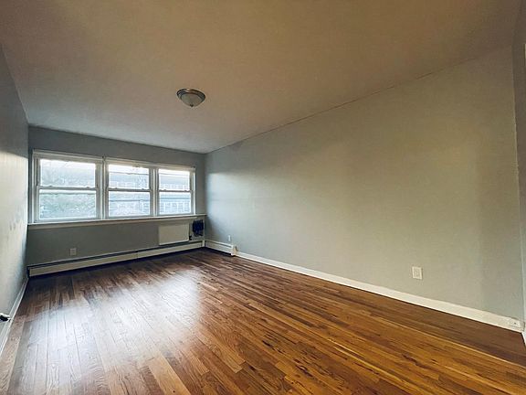 3rd image of 1063 E 83rd St Floor 3