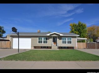 827 E Aspen East Dr, Layton, UT 84041