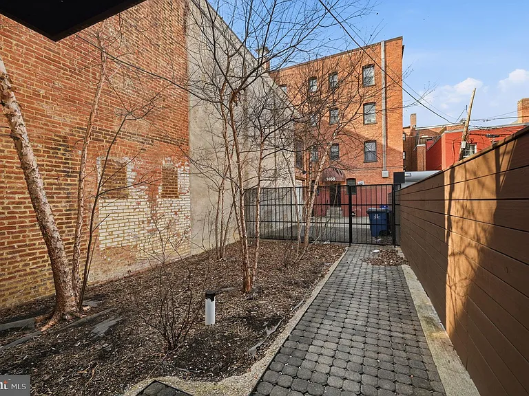 1465 Harvard St NW #B101 — Photo 18