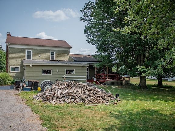 4th image of 5267 Maple Ln