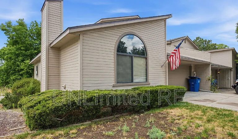 2491 E Elder Dr — Photo 5