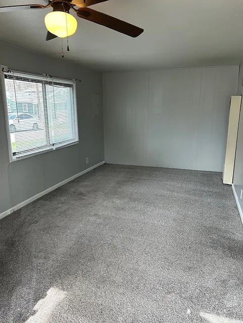 Building Photo - 939 N 22nd St #1