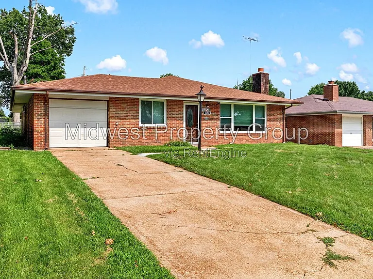 2050 Goodale Ave — Photo 24