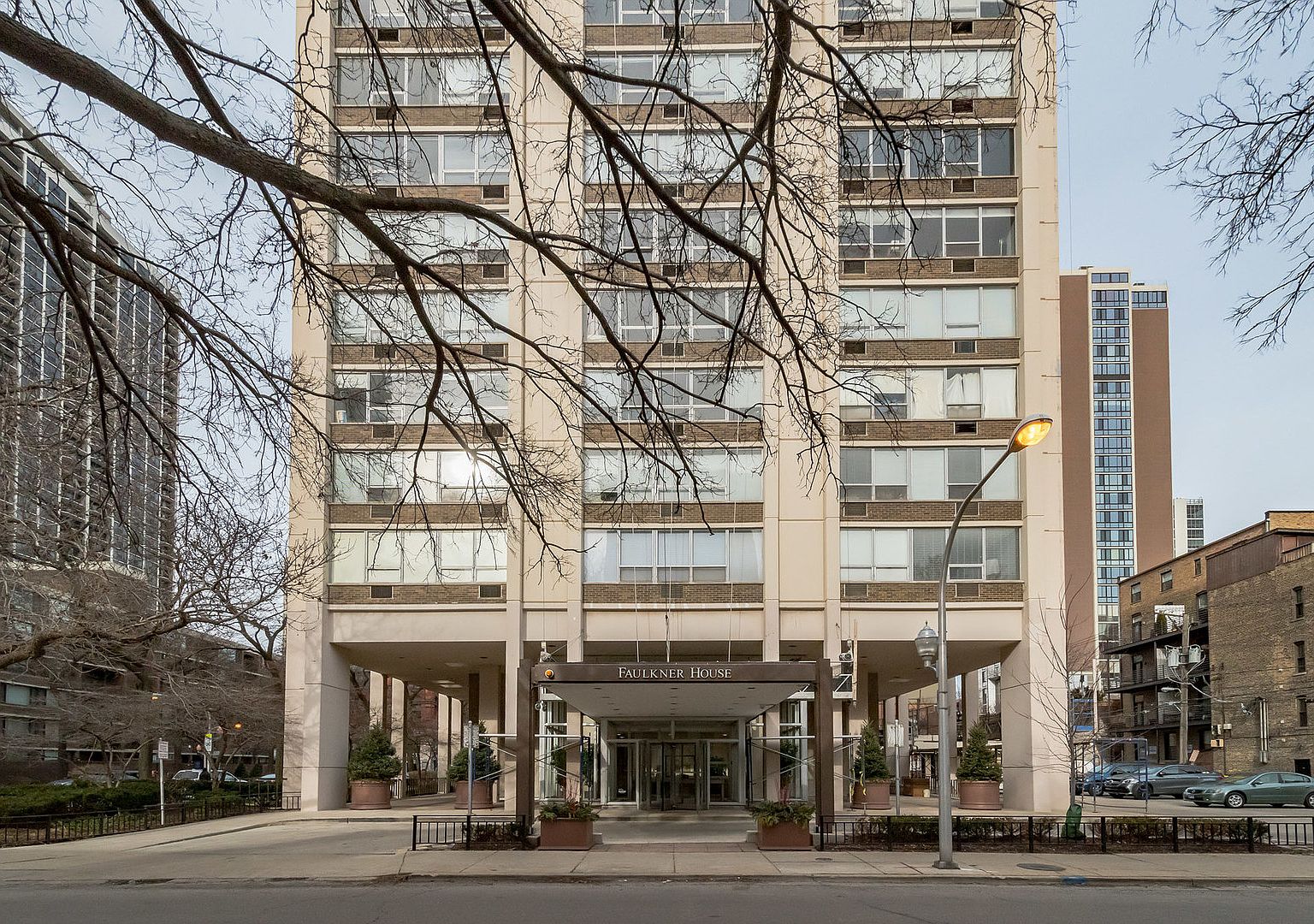 70 W Burton Pl APT 507 Chicago IL 60610 Zillow