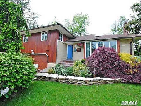 1st image of 1035 Roxbury Dr