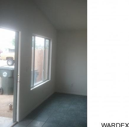 4th image of 2442 Louise Ave