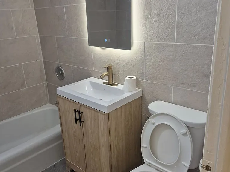7855 S Kedzie Ave #2D — Photo 3