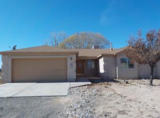 87 2nd St SE, Rio Rancho, NM 87124