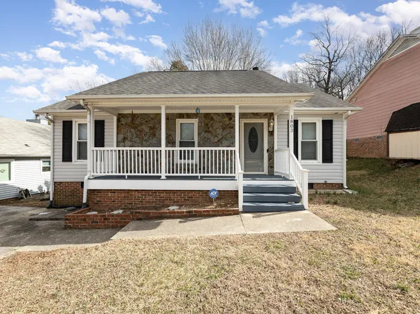 1803 Bristol Rd, Greensboro, NC 27406