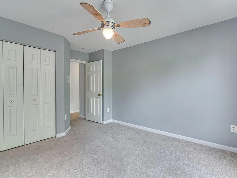 9646 Bergamont Ct — Photo 23