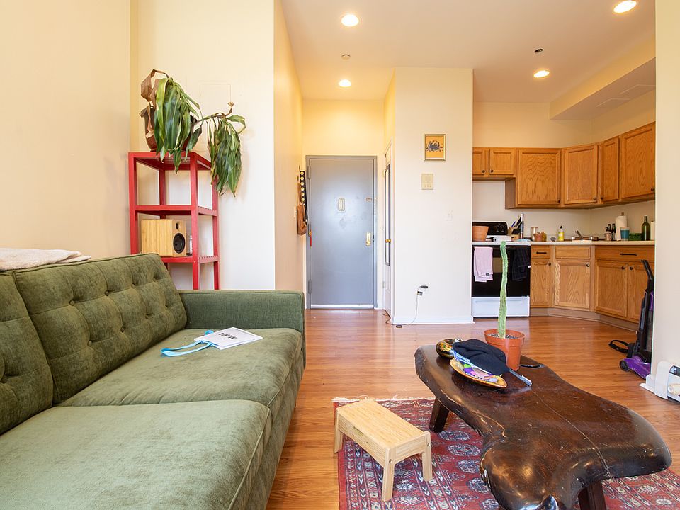 1st image of 248 Hancock St #5RR