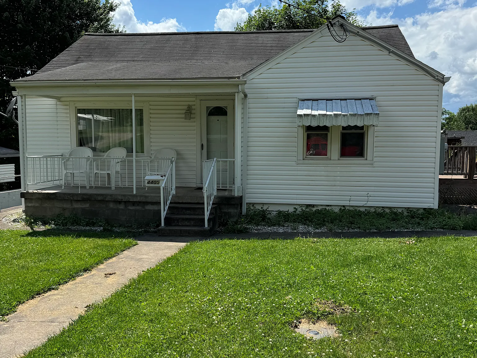 2 bed, 820 sqft, $1,200 — Photo 1
