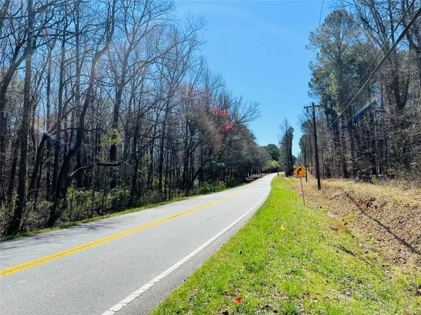 10 Baker Rd #10, Newnan, GA 30265