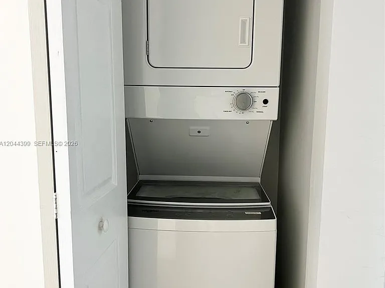 50 Menores Ave #720 — Photo 10