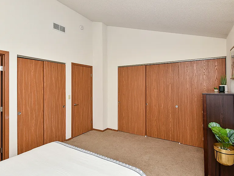 Birch Lake Townhomes — Photo 27