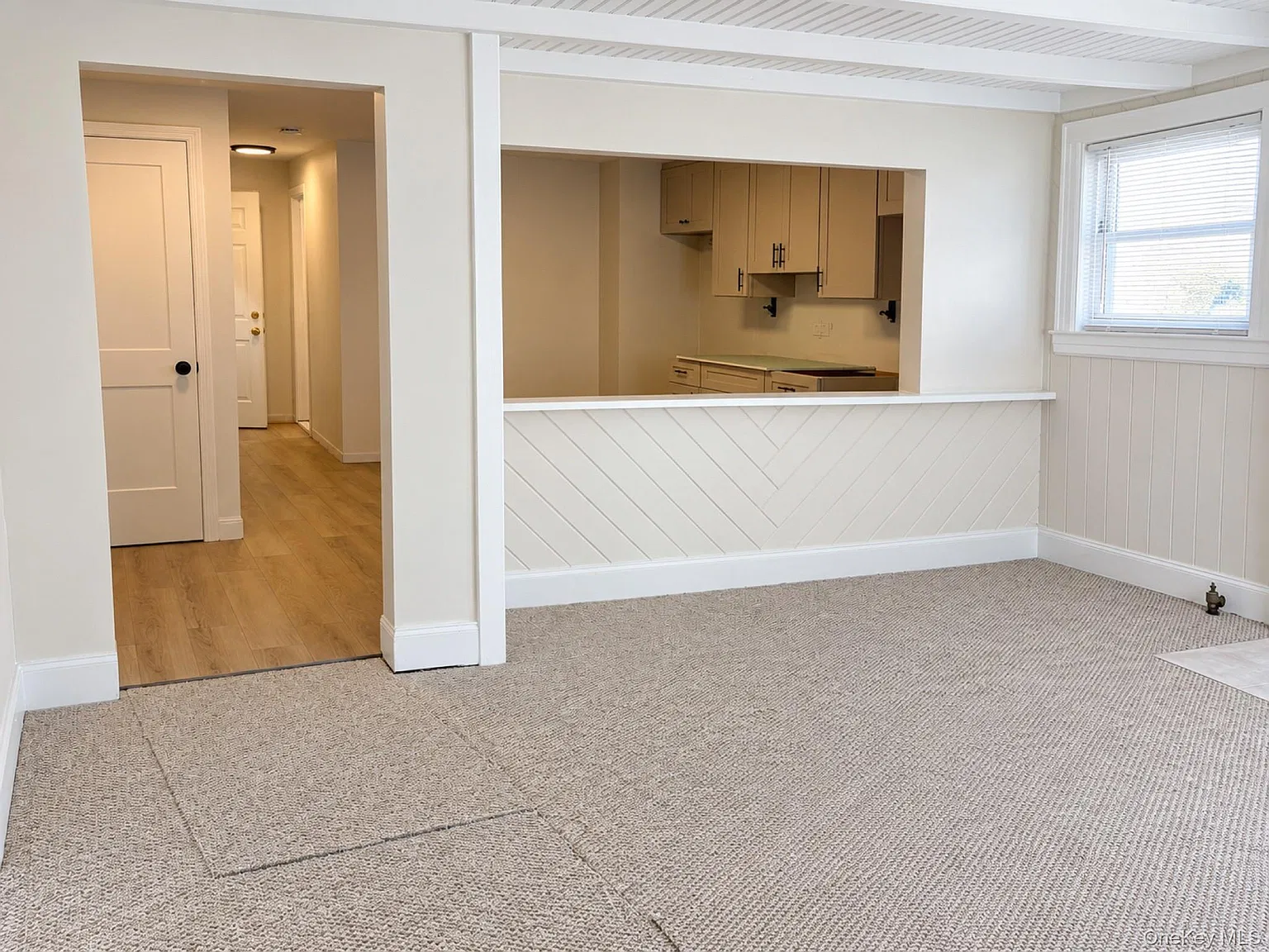 31 Willoughby Pl — Photo 4