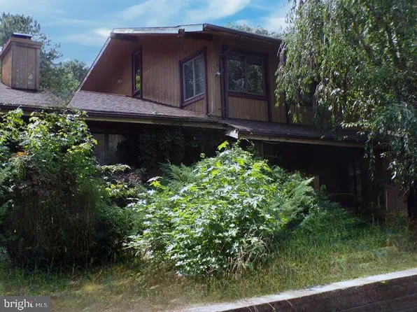 734 Smith Bowen Rd, Galloway, NJ 08205
