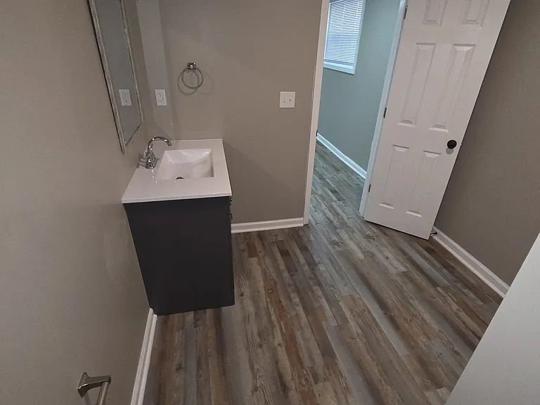 440 E Deaderick St — Photo 22