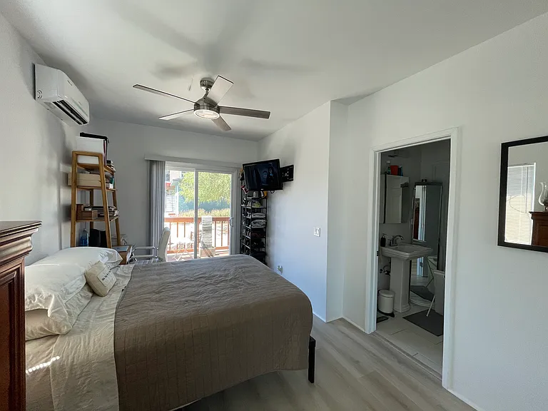 3425 Thorpe Ave — Photo 7