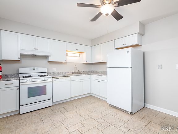 2nd image of 156 E Cook Ave APT 8