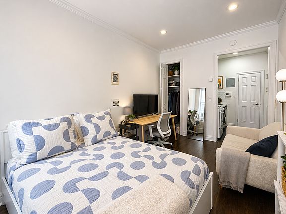 3rd image of 237 E 10th St APT 2C