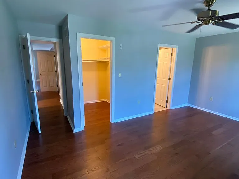 472 Hillside Dr — Photo 17