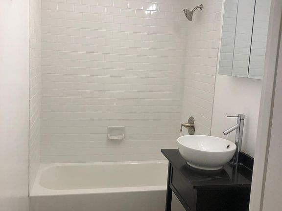 5th image of 111 Mulberry St