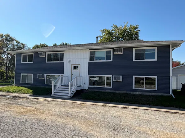 280 S Chestnut St #4, North Liberty, IA 52317