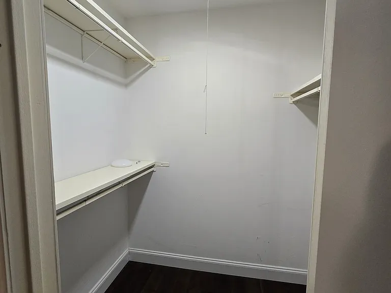 1630 Dell Oak Dr — Photo 13