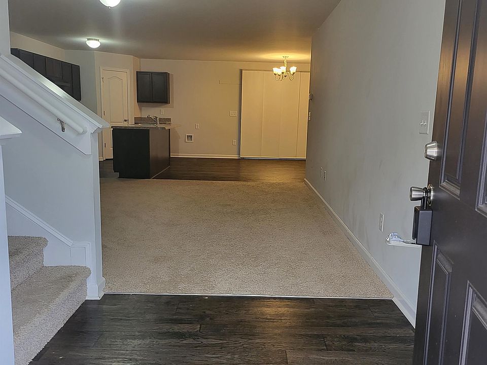 1st image of 7123 Woodmark Dr
