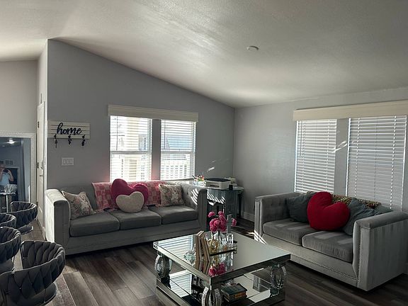 4th image of 400 W Baseline Rd #52