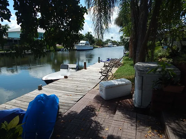 406 Skylark Blvd, Satellite Beach, FL 32937