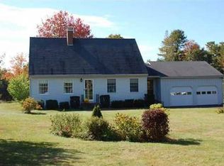 4 Merrill Rd, Westbrook, ME 04092