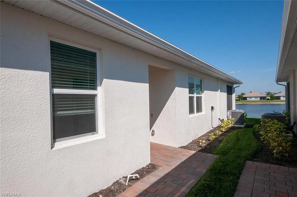 2 bed, 2.0 bath, 1503 sqft, $2,900 — Photo 3