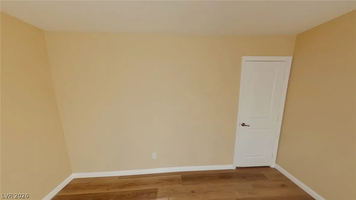 3 bed, 2.5 bath, 1648 sqft, $1,995 — Photo 4