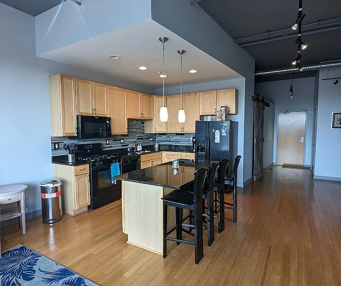 350 N Main St #507 — Photo 5