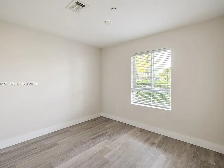 2535 NE 193rd St #3104 — Photo 9