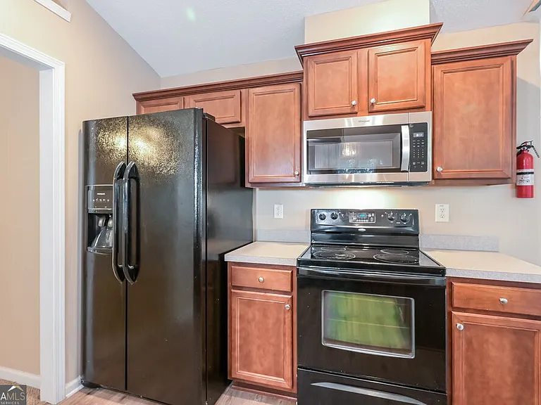 3733 Plymouth Rock Dr — Photo 7
