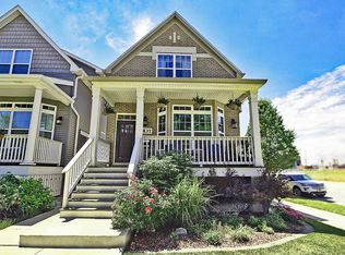 837 W 37th Pl, Chicago, IL 60609