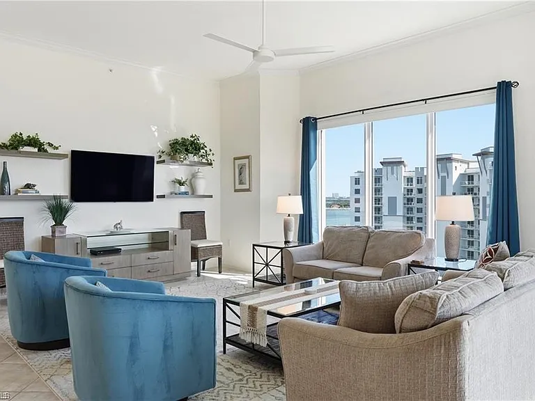 4183 Bay Beach Ln #3P1 — Photo 11